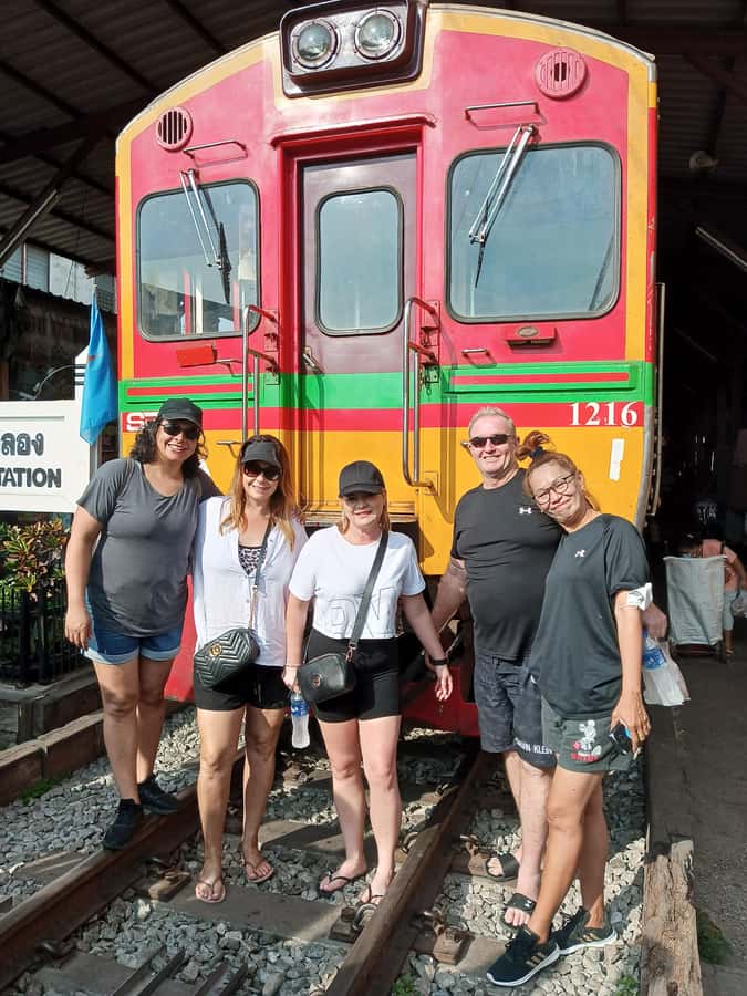 Railway to Waterway: Exploring Railway and Floating Market - Shopping, photographs, and practical expectations