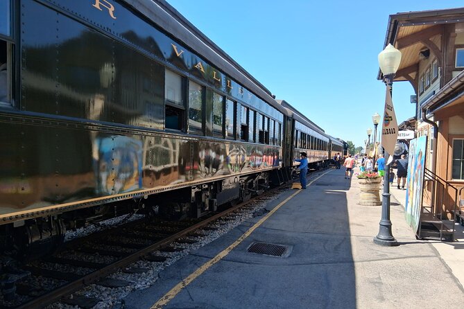 Ride the Heber Valley 1899 Railroad and see Deer Creek Reservoir - Jordanelle Reservoir and the Wasatch Back