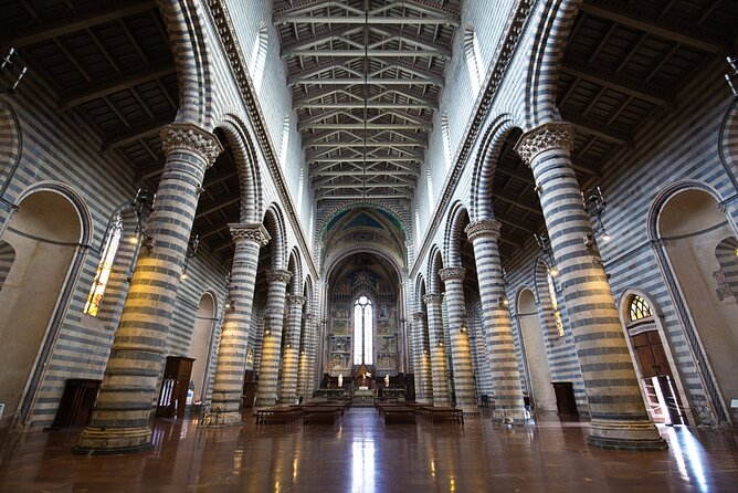 Rome to Orvieto Day Trip by Train with Duomo, Caves and Lunch - Walking Orvieto’s medieval streets