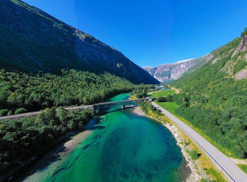 Romsdalen: Rauma Railway Golden Train with Guide - Why the Rauma Railway is worth your time