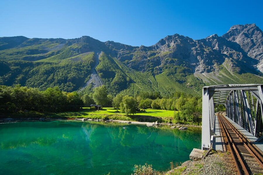 Romsdalen: Rauma Railway Golden Train with Guide - Bjorli: a short stop with modest expectations