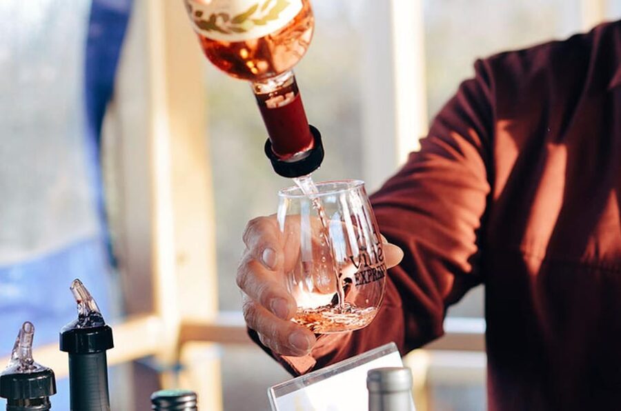 Sacramento: Old Vine Express Train Ride with Wine Tasting - Five Wines, Five Small Lessons