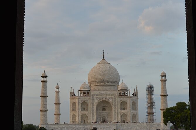 Same Day Agra Taj Mahal Tour by Express Train From Delhi - Key points to know before booking
