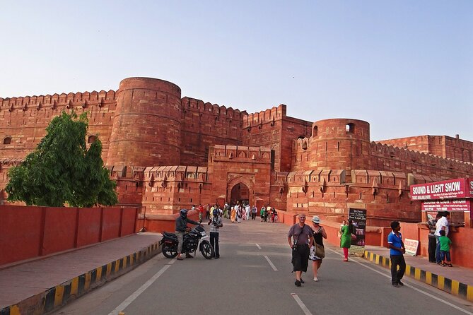 Same Day Agra Tour By Luxury Gatimaan Train From Delhi - The Taj Mahal: give your best attention to the morning