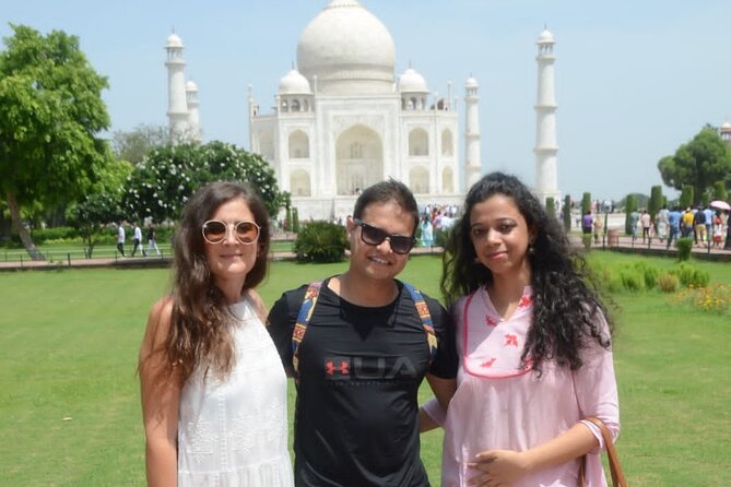 Same Day Taj Mahal Tour by Super Fast Train From Delhi - Starting at 7:30 am from New Delhi