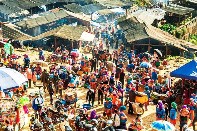 Sapa Trek Tour with Sleeper Bus/Night Train - Overnight at Hotel - Lao Chai and the Muong Hoa Stream