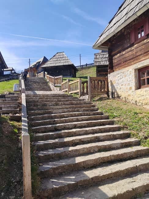 Sargan Eight railroad train ride & Tara mountain - How to prepare for this 12 to 14 hour day