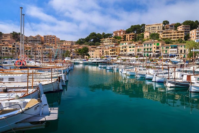Scenic tour by Train, Tram and Boat through the lakes - Why this makes a good Mallorca day trip