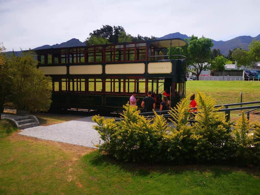 SCHEDULED FRANSCHHOEK WINE TRAM EXPERIENCE (by group size) - Arriving in Franschhoek by wine tram