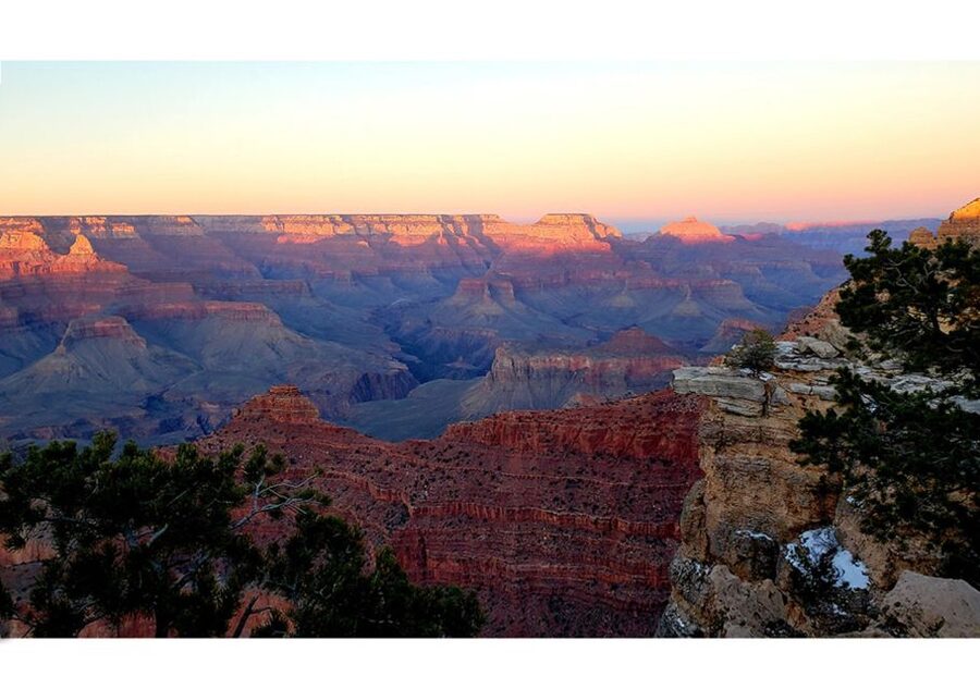 Sedona/Flagstaff: Grand Canyon Tour & First-Class Train Ride - Arriving at Grand Canyon Village