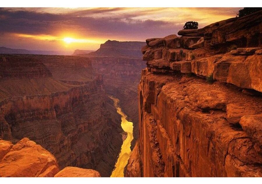 Sedona/Flagstaff: Grand Canyon Tour & First-Class Train Ride - South Rim viewpoints and photo stops