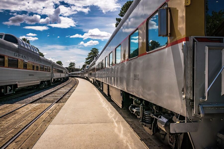 Sedona: Grand Canyon Railway Full-Day Scenic Rail Tour - A grand day that uses two very different ways to travel