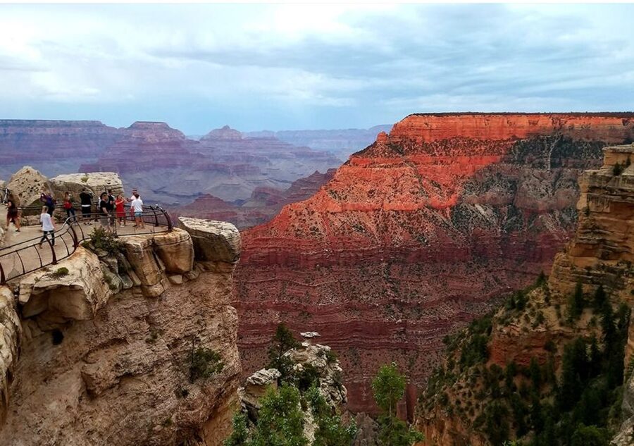Sedona: Grand Canyon Railway Full-Day Scenic Rail Tour - What the Grand Canyon Railway adds to the day