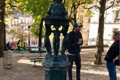 See 15+ Top Sights Paris Tour with Fun Guide, (Walking and Metro Tour)