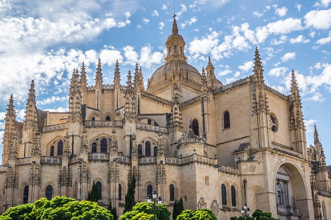 Segovia with Alcazar Guided Tour by High-Speed Train from Madrid - Two hours for cochinillo, cafés, and your own plans