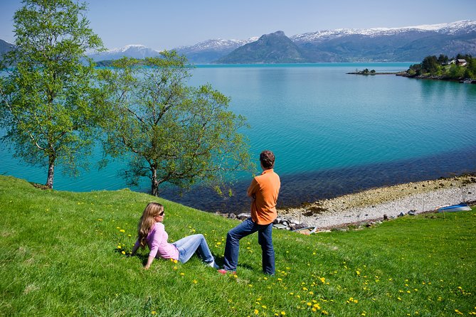 Self-Guided 22-Hour Round Trip From Oslo To Sognefjord With Flåm Railway - Gudvangen to Voss by bus