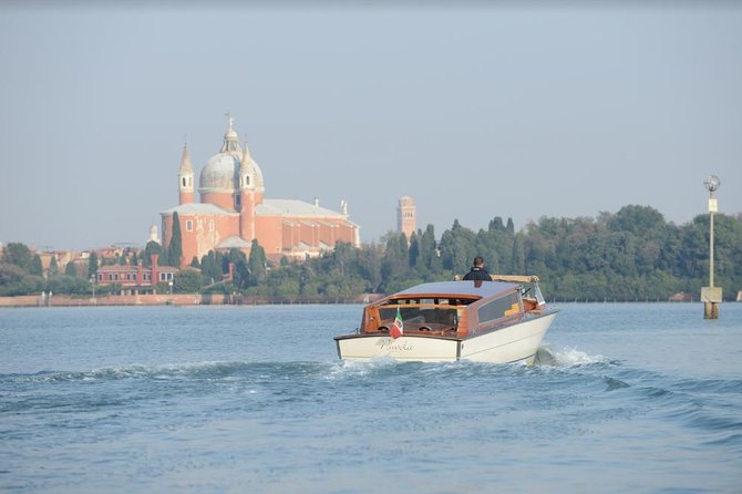 Shared Departure Transfer: Venice Hotels to Venice Train or Bus Station - Weather, luggage, and practical limits