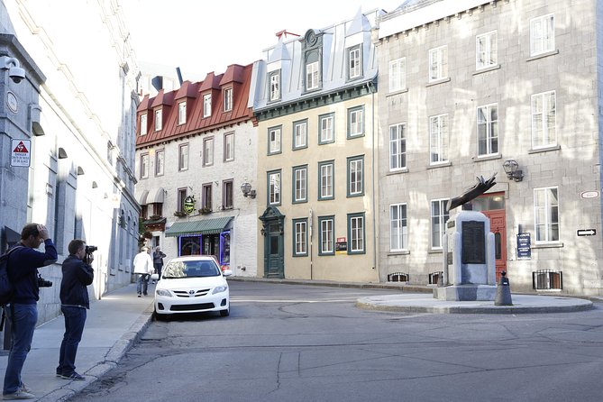Shore Excursion: Private Walking Tour with Funicular - The guides make the private format worthwhile