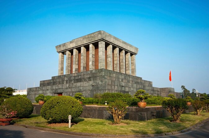 Small Group Half-day Hanoi City Tour with Train Street Visit (4h) - Key points before you book