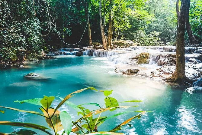 Small Group: Kanchanaburi Death Railway, Erawan Waterfall and Elephant - What the small group and included lunch mean