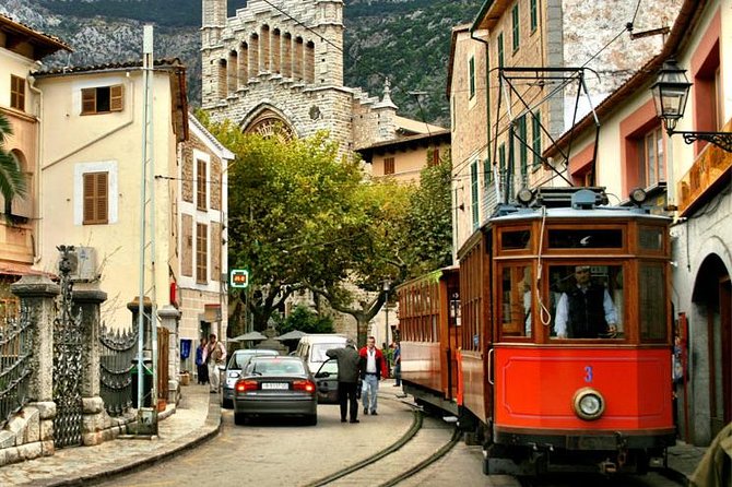 Soller Port with Train and Tram Mallorca Half Day Trip - How much free time will you really get?