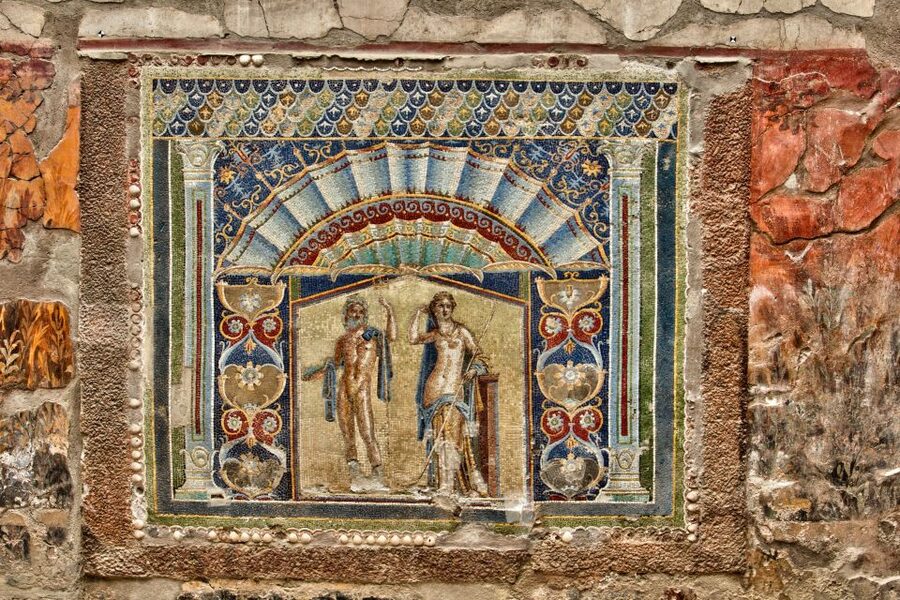 Sorrento: Herculaneum Skip-the-Line Tour by Express Train - The walk from Ercolano station to the ruins
