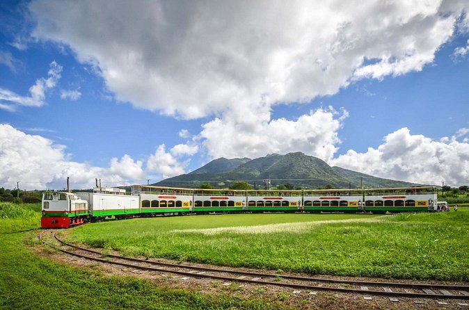 St Kitts Scenic Train Tour (Hotel or Ship) - Commentary, songs, and local entertainment