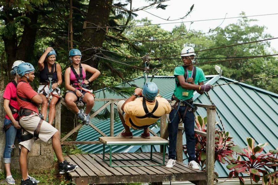 St Lucia Ultimate 3 Package: Aerial Tram Zip Line & Hiking - The tram problem you should check first