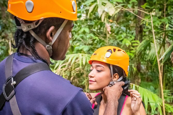 St. Lucia Zip line, Aerial Tram and Hiking tour Ultimate 3 - Starting with the safety briefing and practice line