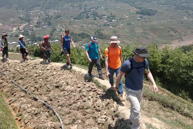 Sunrise Fansipan Mountain Hiking Tram Ton Trail 2D1N - Climbing from 2,200 to 2,800 meters