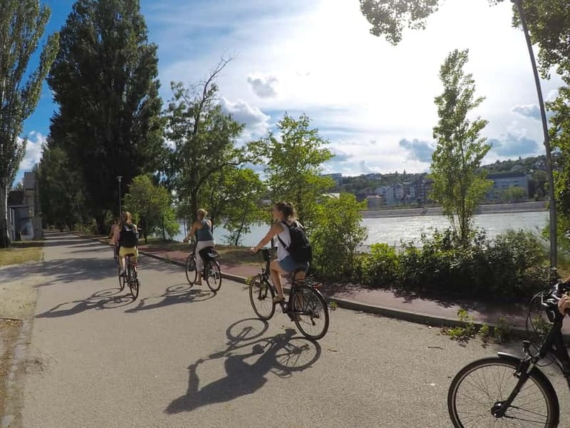 Szentendre Bike & Train Tour by Budapest Bike Breeze - Óbuda, Aquincum, and the Roman coast