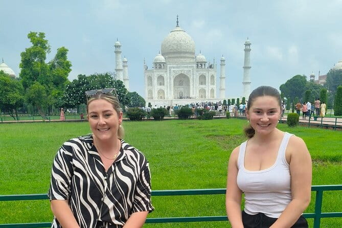 Taj Mahal, Agra Fort, Baby Taj Tour from Delhi by Superfast Train - Should you book this Agra day trip?