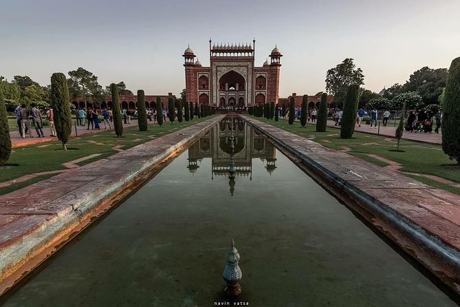 Taj Mahal and Agra Fort tour By Superfast Train from Delhi - The return train to Delhi