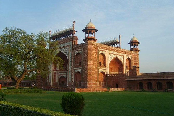 Taj Mahal and Agra Tour By India's Fastest Train - The Taj Mahal in a two-hour visit