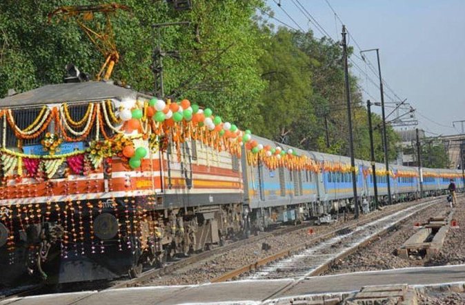 Taj Mahal Day Tour from Delhi by Superfast Train - TOP RATED TOUR - Three hours inside the Taj Mahal