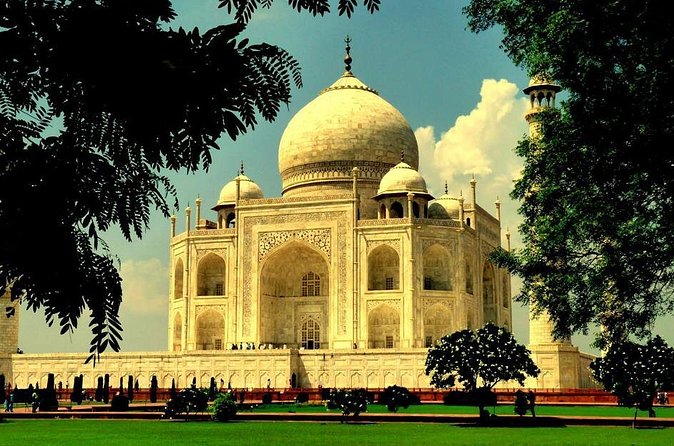 Taj Mahal Day Tour From New Delhi by Express Train - What the $101 price covers