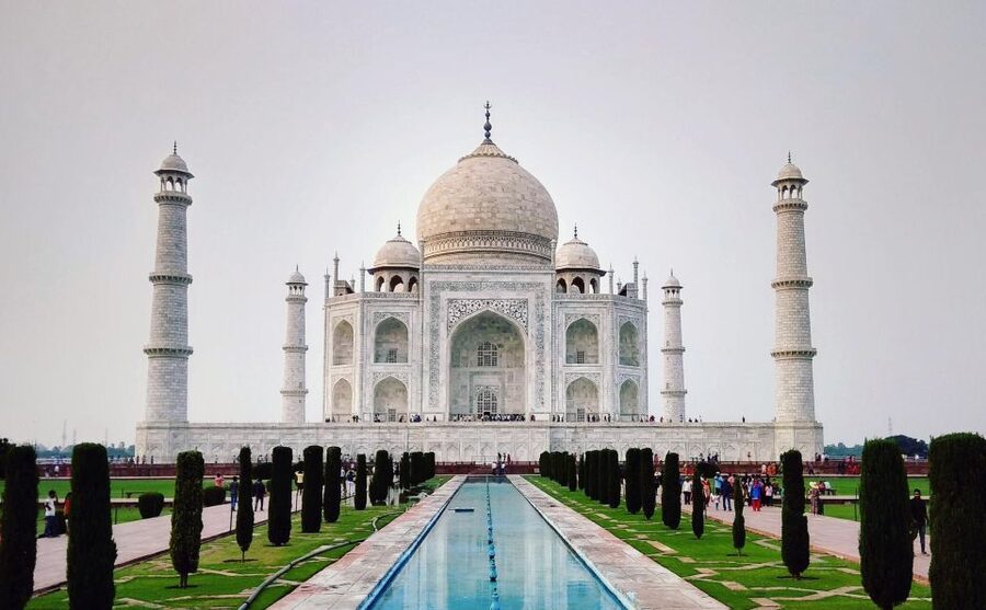 Taj Mahal: Express Entry Ticket For Sunset Tour with guide - Handling the Taj Mahal ticket options