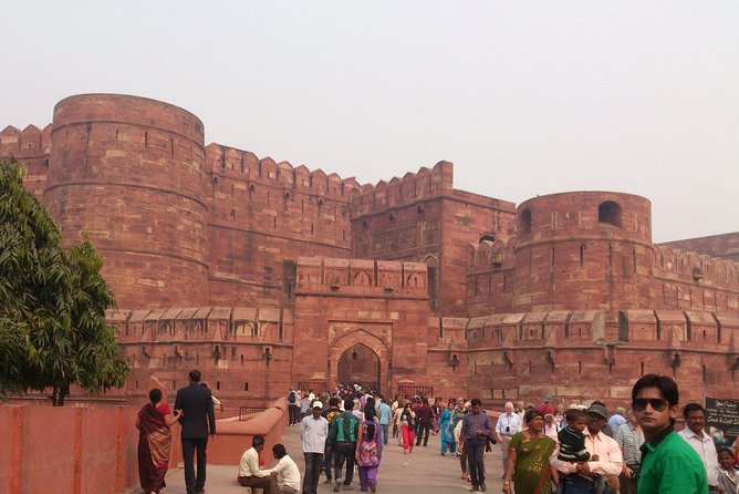 Taj Mahal Private Tour by Gatimaan Express Train - Why the Gatimaan Express makes sense from Delhi