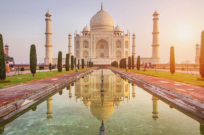 Taj Mahal Private Tour by Gatimaan Express Train - Lunch and the small-scale Baby Taj