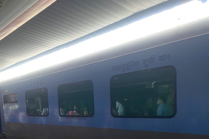 Taj Mahal Same Day Tour by India's Fastest Train - A short stop for marble crafts and souvenirs