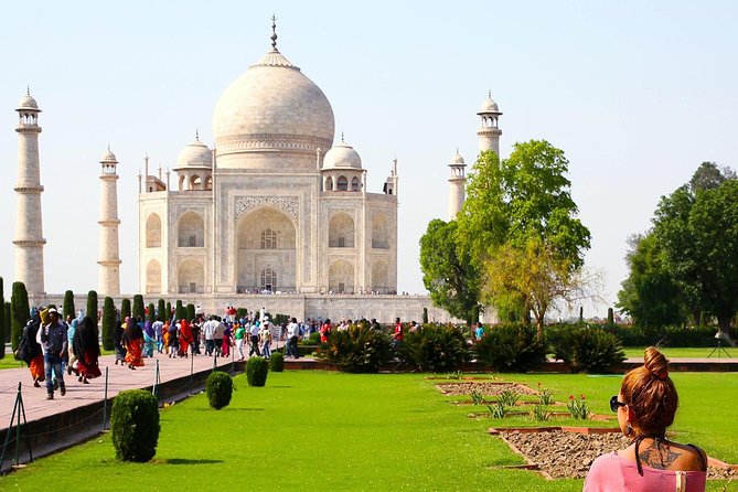Taj Mahal Tour by Gatimaan Train/Rail All Inclusive - Why the Gatimaan train makes this day possible