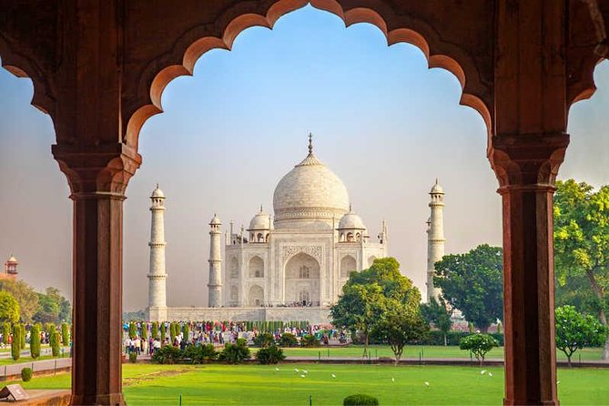 Taj Mahal Tour by Gatimaan Train/Rail All Inclusive - Meals and what all-inclusive means here