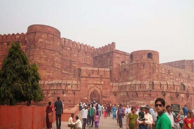 Taj Mahal Tour By Superfast Train From Delhi - Agra Fort and the Mughal court