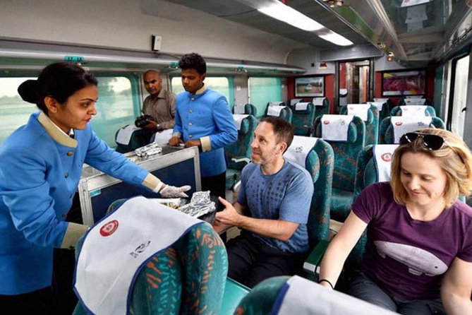 Taj Mahal Tour By Train With 5 Star Hotel Lunch - Arriving at Agra Cantt with a driver waiting