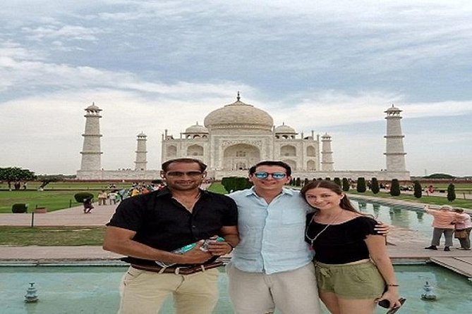Taj Mahal Tour by Train with Lunch at 5 Star Hotel - Meeting your guide at Agra Cantonment