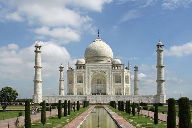 Taj Mahal Tour from Delhi by India's Fastest Train (GATIMAAN EXP) - Arriving in Agra and meeting your guide