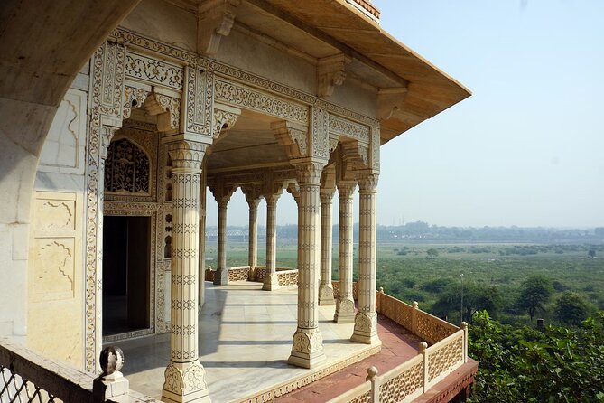 Taj Mahal Tour from Delhi by Superfast Train- Ultimate Experience - What the $26 price really means