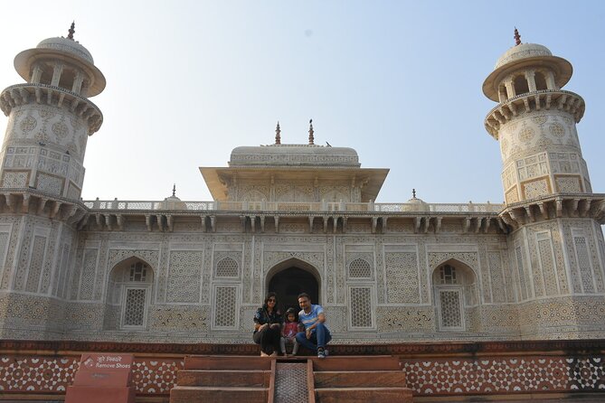 Taj Mahal Tour with High-Speed Train Experience - All Inclusive - Agra Fort gives the day more depth