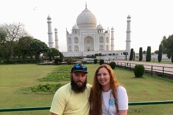TajMahal and Agra city best tour from Delhi by superfast train - The real drawbacks to consider