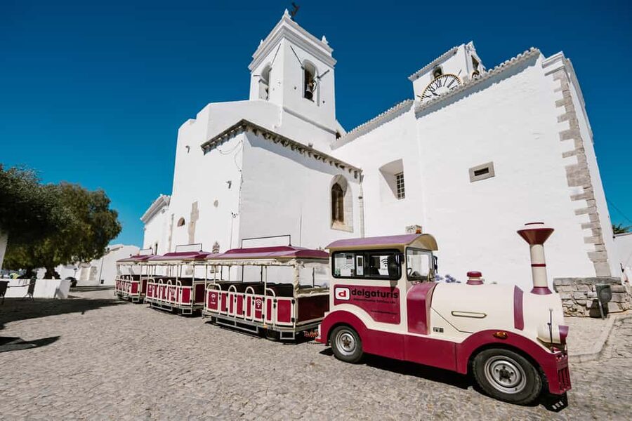 Tavira: Tourist Train City Highlights Tour - Starting near the Roman bridge